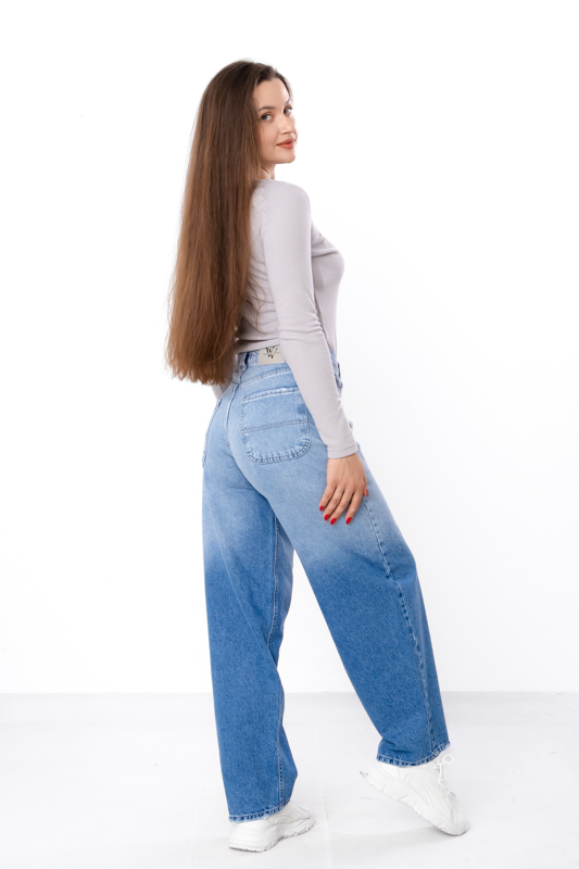 Джинси жіночі